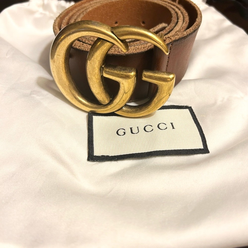 Authentic Gucci Belt- dustbag included no box…Size 95